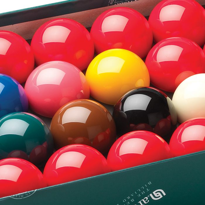 Regular range snooker | Aramith - The best billiard balls